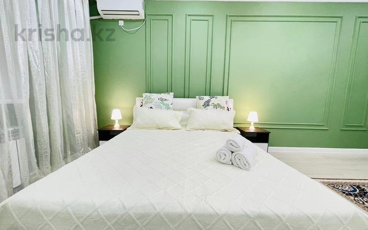 2-комнатная квартира · 92 м² · 1/9 этаж, мкр Нурсая, Таумыш Жумагалиева 10 за 19 900 ₸ в Атырау — фото 3