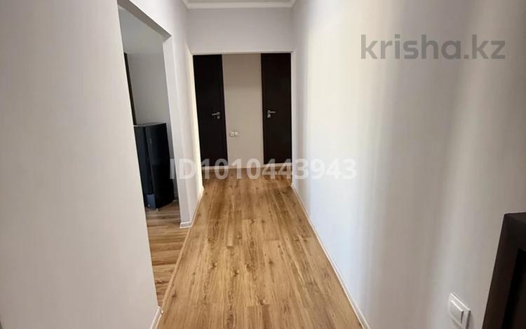 3-бөлмелі пәтер · 67 м² · 5/9 қабат, Проспект Абылай хана 3 — Габдуллина, бағасы: 26 млн ₸ в Кокшетау — фото 2