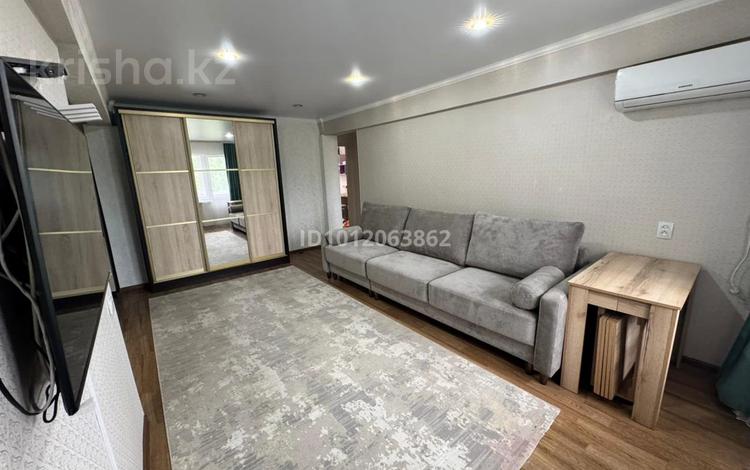 3-бөлмелі пәтер · 60 м² · 5/5 қабат, Назарбаева 46/3, бағасы: 26 млн ₸ в Усть-Каменогорске, Ульбинский — фото 2