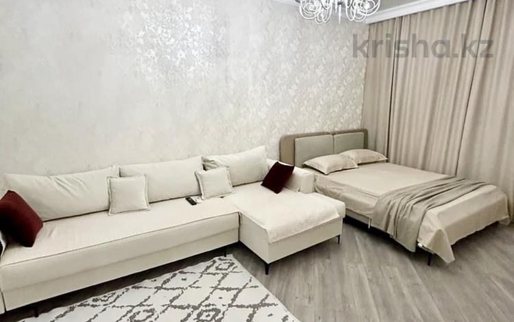 1-комнатная квартира · 43 м² · 7/8 этаж, Улы Дала 58 — Mega Silk Way за 36 млн ₸ в Астане, Есильский р-н — фото 2