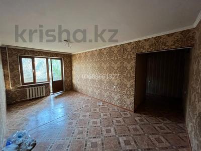 1-комнатная квартира, 32 м², 2/4 этаж, Достык 25 за 9.5 млн 〒 в Талдыкоргане