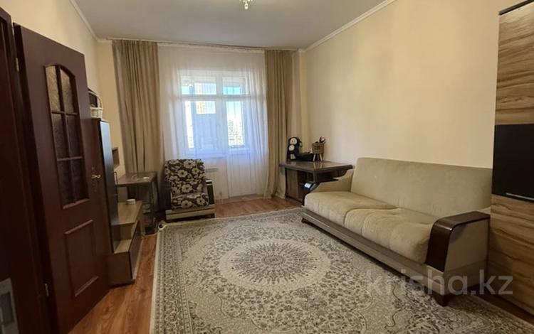 1-бөлмелі пәтер · 49 м² · 3/13 қабат, Туркестан 8, бағасы: 32 млн ₸ в Астане, Есильский р-н — фото 2