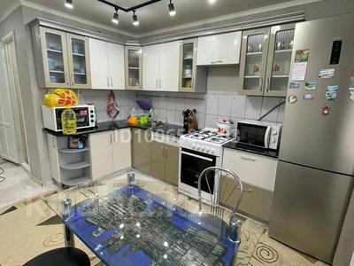 2-комнатная квартира · 56 м² · 5/5 этаж, Кокшетау 90 за 18.5 млн 〒 в Уральске