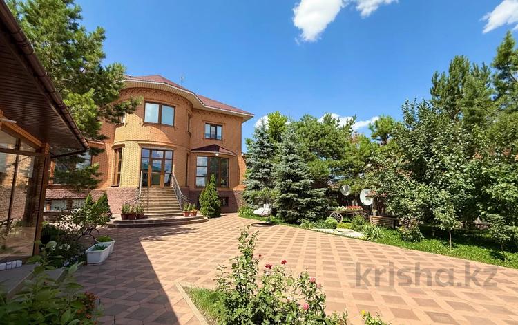 Жеке үй · 6 бөлме · 550 м² · 10 жүзд., Үркер, Есет батыр 16, бағасы: 240 млн ₸ в Астане, Нура р-н — фото 45