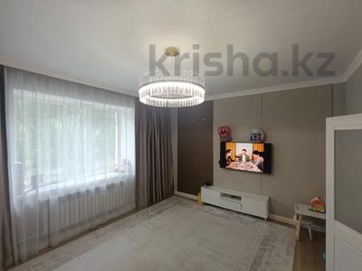 3-комнатная квартира · 80 м² · 1/2 этаж, Сортировка, Гайдара 5 за 17.5 млн ₸ в Караганде, Алихана Бокейханова р-н