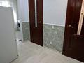 2-комнатная квартира · 50.8 м² · 4/6 этаж, мкр 12 65 — Школы: гимназия №51 (прямо за домом), школа №56 за 18.5 млн ₸ в Актобе — фото 9