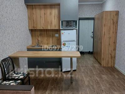 1-бөлмелі пәтер, 30 м², 1/10 қабат ай сайын, Варламова 1/3 — Карасай батыра, бағасы: 250 000 〒 в Алматы, Алмалинский р-н