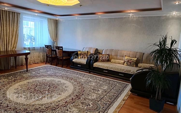 3-комнатная квартира · 121 м² · 4/9 этаж, мкр Юго-Восток Муканова 1/6 за 42 млн ₸ в Караганде, Казыбек би р-н — фото 2