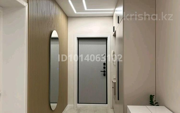 3-комнатная квартира · 80 м² · 2/13 этаж, Просп. Назарбаева 28 за 500 000 ₸ в Алматы, Жетысуский р-н — фото 2