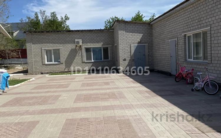 Жеке үй · 9 бөлме · 500 м² · 10 сот., Иванова 25, бағасы: 60 млн ₸ в Балхаше — фото 2