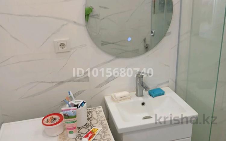 2-бөлмелі пәтер · 47.7 м² · 2/5 қабат, 20 ш/а., 7 142/92, бағасы: 37 млн ₸ в Алматы, Алатауский р-н — фото 2