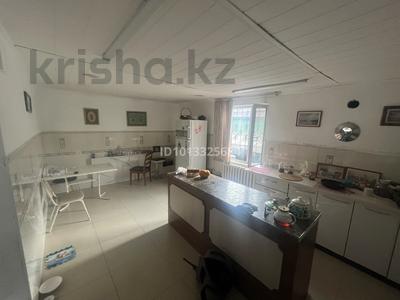 3 комнаты · 400 м² · 2/2 этаж, Андронникова 33 — Бартольд за 125 000 ₸ в Алматы, Турксибский р-н