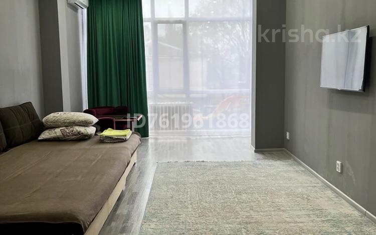 1-бөлмелі пәтер · 60 м² · 2/9 қабат, Вокзальная 4/1, бағасы: 12 000 ₸ в Уральске — фото 5