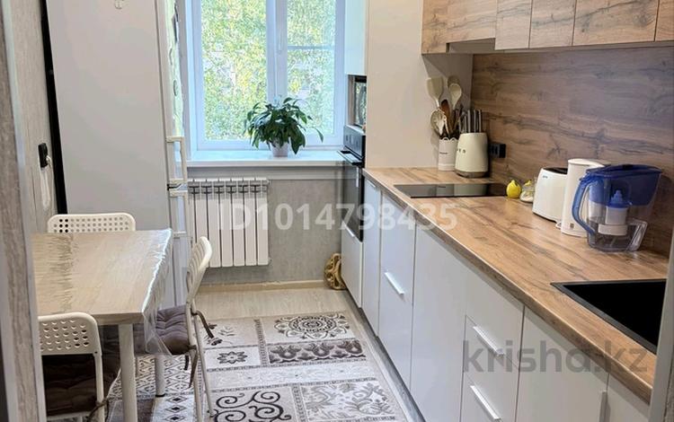 2-бөлмелі пәтер · 50.4 м² · 2/5 қабат, Вострецова 8А, бағасы: 25 млн ₸ в Усть-Каменогорске — фото 2