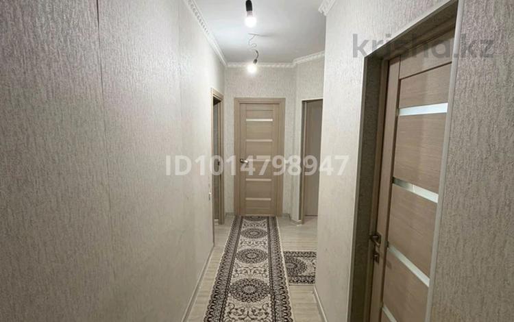 2-комнатная квартира · 56 м² · 1/5 этаж, 34-й мкр 5 за 18.5 млн ₸ в Актау — фото 2