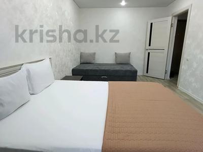 1-комнатная квартира · 38 м² · 2/5 этаж, мкр 11 — Аквапарк , керуен сити, парк президента за 10 000 〒 в Актобе