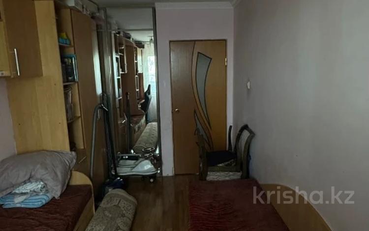 3-комнатная квартира · 57.9 м² · 5/5 этаж, Азаттык 62 за 16.5 млн ₸ в Атырау — фото 2