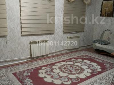 Жеке үй · 3 бөлме · 100 м² · 8 жүзд., Ембинская, бағасы: 23 млн ₸ в Актобе, мкр Гормолзавод