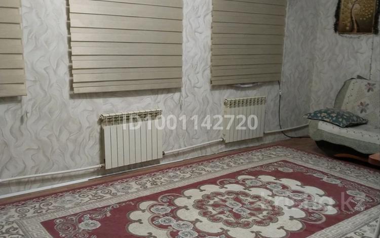 Жеке үй · 3 бөлме · 100 м² · 8 жүзд., Ембинская, бағасы: 23 млн ₸ в Актобе, мкр Гормолзавод — фото 8