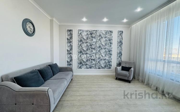 2-бөлмелі пәтер · 70 м² · 17 қабат, Байтурсынова 30/1, бағасы: 15 000 ₸ в Астане, Сарайшык р-н — фото 2