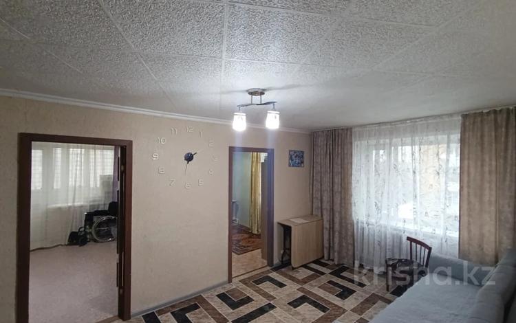 4-комнатная квартира · 61.2 м² · 5/5 этаж, Сортировка, Локомотивная 139а за 11.5 млн ₸ в Караганде, Алихана Бокейханова р-н — фото 2