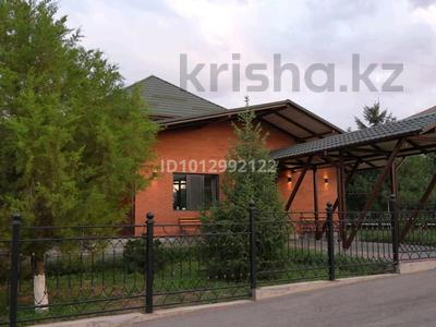 Отдельный дом · 7 комнат · 200 м² · 2000 сот., Карибаева за 1.1 млрд ₸ в Умбетали