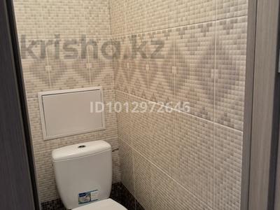 2-бөлмелі пәтер · 45 м² · 5/5 қабат, Акмурзина 1 — Район пединститут Акмурзина1, бағасы: 14.5 млн ₸ в Уральске