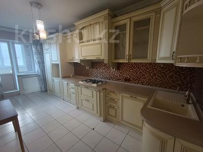 3-бөлмелі пәтер · 120 м² · 5/10 қабат, Саина/Райымбек батыра 481в — Пересечение Саина и Райымбек батыра, бағасы: 60 млн ₸ в Алматы, Алатауский р-н