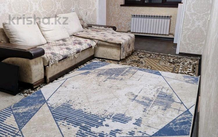 3-комнатная квартира · 65 м² · 3/5 этаж, 16-й микрорайон, 16-й микрорайон 18 — Рыскулова за 140 000 ₸ в Шымкенте, Аль-Фарабийский р-н — фото 2