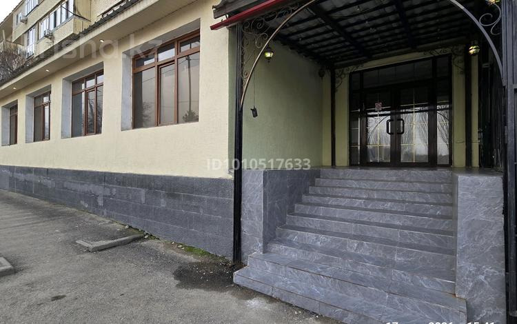 1 комната · 20 м² · 1 этаж, мкр Акжар, Даулеткерея 162 за 70 000 ₸ в Алматы, Наурызбайский р-н — фото 2