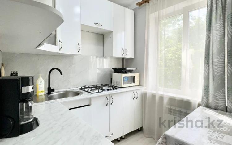 3-комнатная квартира · 58 м² · 4/4 этаж, 2 мкрн за 35.5 млн 〒 в Алматы, Ауэзовский р-н — фото 7