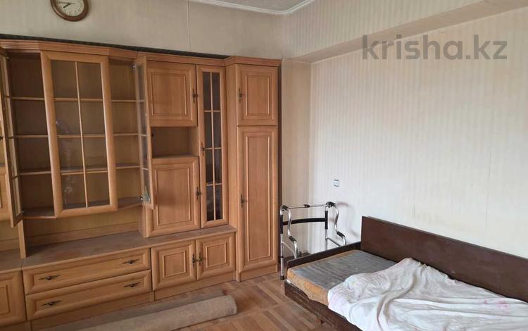 1-комнатная квартира · 41.9 м² · 11/12 этаж, зенкова за 50 млн ₸ в Алматы, Медеуский р-н — фото 9