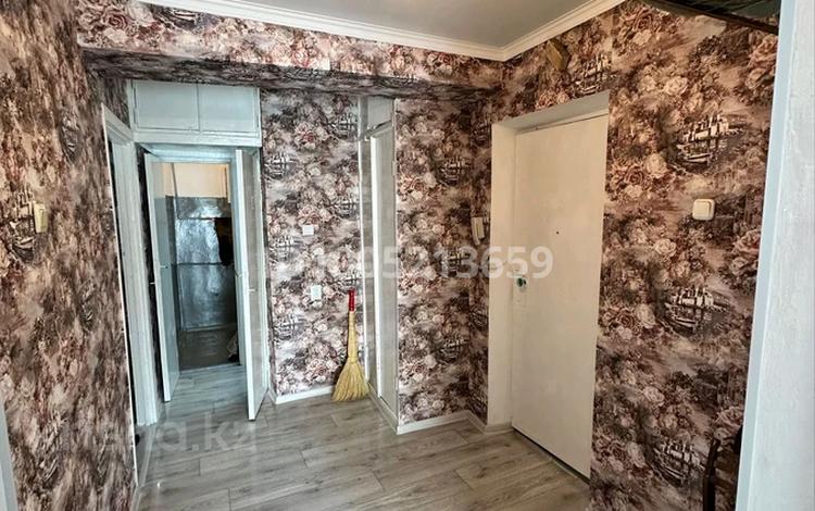 2-комнатная квартира · 50 м² · 2/5 этаж, 12-й микрорайон, 12-й микрорайон Жибек жолы 35 КВ 38 — Остановка Балдырган за маг.Идеал за 180 000 ₸ в Шымкенте, Енбекшинский р-н — фото 2