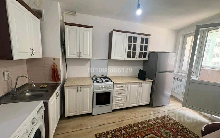 1-бөлмелі пәтер · 42 м² · 2/9 қабат, Райымбек Батыр 276, бағасы: 180 000 ₸ в  — фото 64