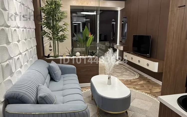 3-бөлмелі пәтер · 90 м² · 18 қабат, Турар Рыскулов 9, бағасы: 45 000 ₸ в Астане, Есильский р-н — фото 3