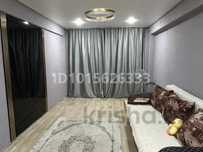 1-комнатная квартира · 34.7 м² · 1/5 этаж, Шакарима 93 за 10 000 ₸ в Усть-Каменогорске, Ульбинский