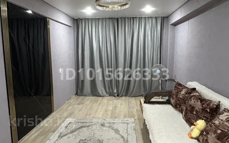 1-комнатная квартира · 34.7 м² · 1/5 этаж, Шакарима 93 за 10 000 ₸ в Усть-Каменогорске, Ульбинский — фото 2