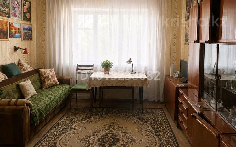 3-комнатная квартира · 59.9 м² · 1/2 этаж, Абая 15/2 за 7.7 млн ₸ в Акбастау — фото 2