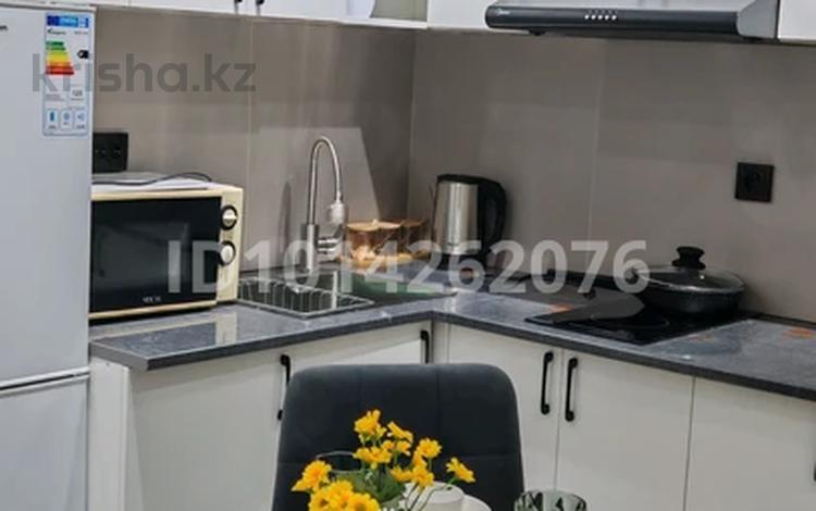 1-комнатная квартира · 38 м² · 5/12 этаж, мкр Дарабоз 91 — Сергазина 122 за 17 000 ₸ в Алматы, Алатауский р-н — фото 2