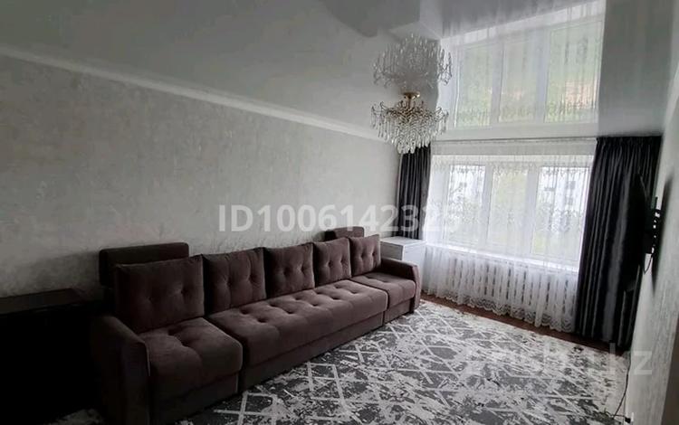 3-комнатная квартира · 60 м² · 3/5 этаж, Микрорайон Юбилейный за 18.5 млн ₸ в Кокшетау — фото 2