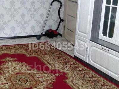 Продажа квартир в Карагандинской обл.: 3-комнатная квартира · 63 м² · 1/5 этаж, Ленинградская 69 — 31 квартал дом рсц. Сауран 6 школа 16 за 13 млн 〒 3-комнатная квартира · 63 м² · 1/5 этаж, Ленинградская 69 — 31 квартал дом рсц. Сауран 6 школа 16 за 13 млн 〒 в Шахтинске