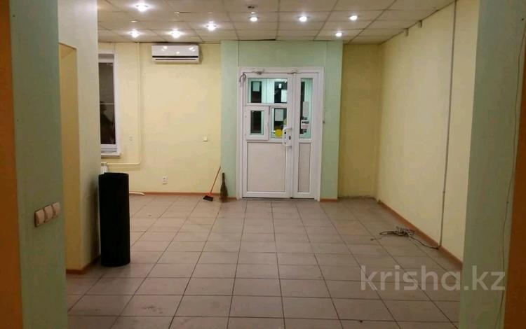 Еркін, медорталықтар мен дәріханалар · 55.4 м², бағасы: 35 млн ₸ в Усть-Каменогорске — фото 9