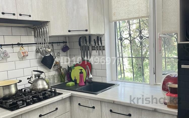 3-комнатная квартира · 61 м² · 2/4 этаж, мкр Коктем-3 — Ботаническая Весновка за 400 000 ₸ в Алматы, Бостандыкский р-н — фото 2