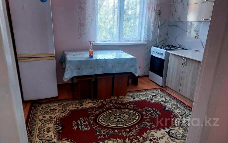 1-бөлмелі пәтер · 38 м² · 4/6 қабат, Кокжиек 6 — Остановка первая, бағасы: 160 000 ₸ в Алматы — фото 2