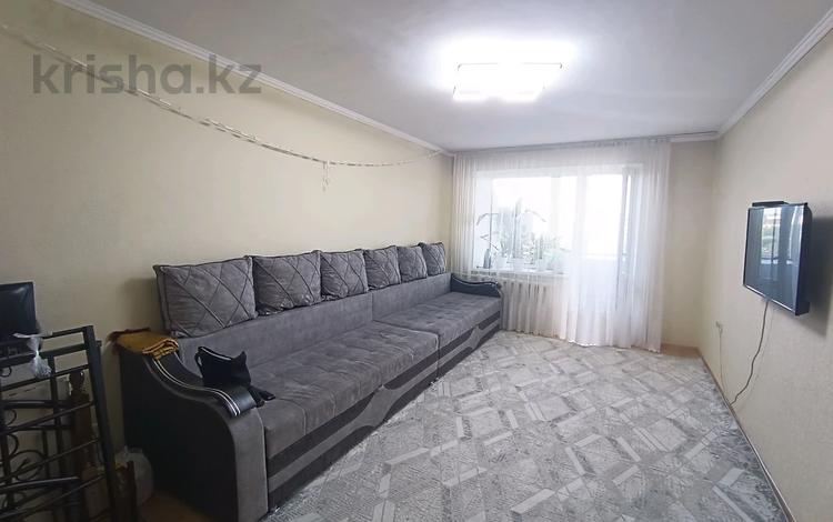 4-бөлмелі пәтер, 84 м², 3/3 қабат, 83 квартал 9, бағасы: 25 млн 〒 в Караганде, Казыбек би р-н — фото 2