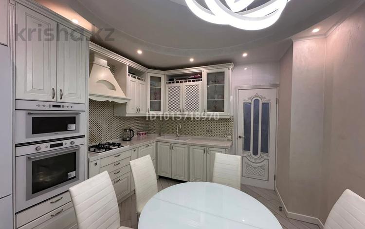 2-бөлмелі пәтер · 60 м² · 6/9 қабат, Ауезова 129, бағасы: 54 млн ₸ в Алматы, Бостандыкский р-н — фото 2