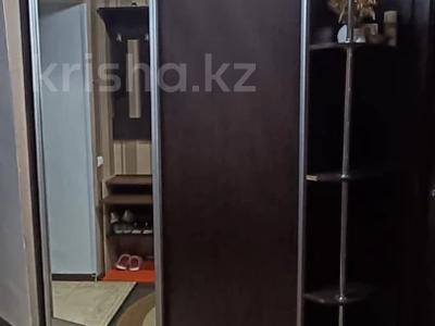 Продажа квартир в Восточно-Казахстанской обл.: 3-комнатная квартира · 70 м² · 2/3 этаж, Щербакова 21 за 21 млн 〒 3-комнатная квартира · 70 м² · 2/3 этаж, Щербакова 21 за 21 млн 〒 в Усть-Каменогорске, Ульбинский