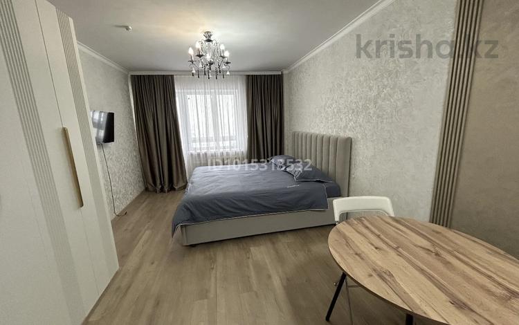 1-бөлмелі пәтер · 56 м², 17-ш/а., ​17-й микрорайон 6, бағасы: 12 000 ₸ в Актау, 17-й мкр — фото 2