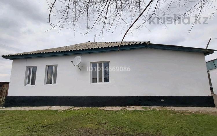 Отдельный дом · 6 комнат · 120 м² · 19 сот., С.Аденұлы 51 — Луговой ауылы за 10 млн ₸ в Кулане — фото 2