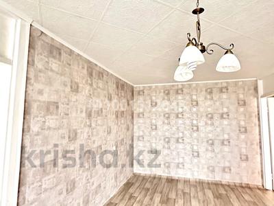 Пәтерлер в Карагандинской обл.: 3-бөлмелі пәтер · 56 м² · 5/5 қабат, Шокана Валиханова, бағасы: 10.2 млн 〒 3-бөлмелі пәтер · 56 м² · 5/5 қабат, Шокана Валиханова, бағасы: 10.2 млн 〒 в Темиртау